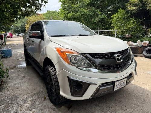 Mazda BT50 2014 2.2L