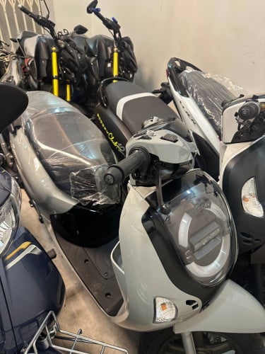 Scoopyសុីម៉ង25ស្មាតឃី2680$