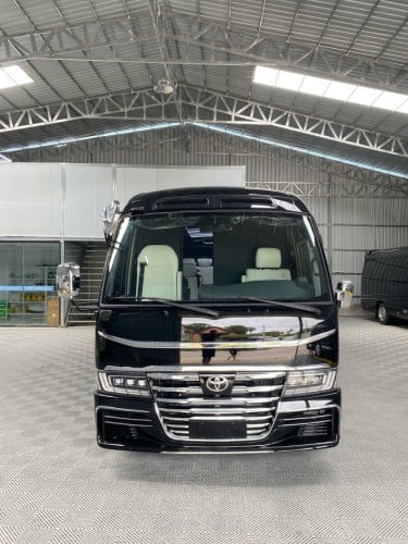Toyota Coaster VIP 2025 តម្លៃ248000$ ចរចារ
