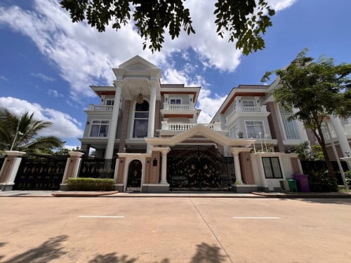 Villa for SALE  • Location: Borey PH Boueng Snor.