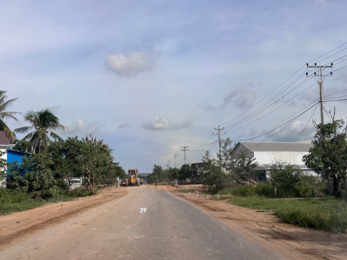 ដីលក់ជិតផ្សារចំបក់ បាទី តាកែវ