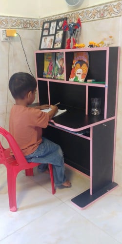 តុសម្រាប់កុមារ