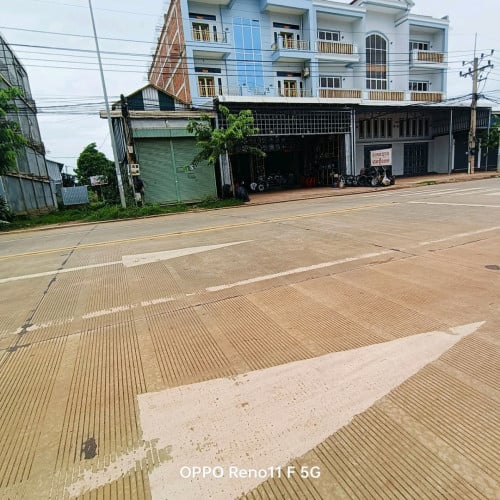 ដីសម្រាប់លក់ នៅលើផ្លូវសម្តេច ជាស៊ីម ២២ម ក្រោយ បុរីសៀងណាំ១