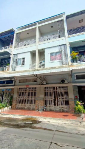 🏠 ផ្ទះល្វែងសម្រាប់ជួលនៅចាក់អង្រែក្រោម / Flat House for Rent at Chak Angre Krom