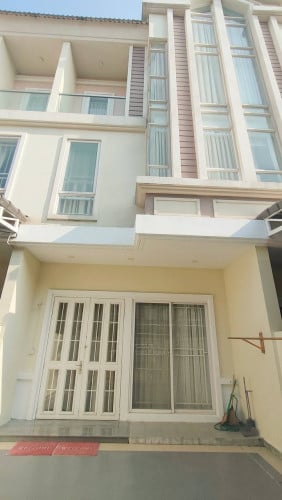 Borey Chipmong Sen Sok for rent