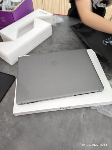 MSI 16" Creator Z16 Multi-Touch Laptop