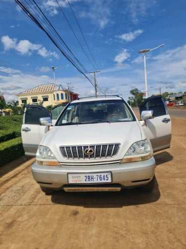 ឡានលក់ម្ចាស់ប្រើផ្ទាល់ឆ្នាំផលិត