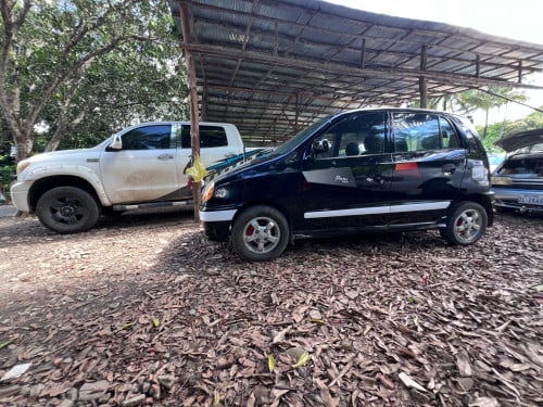 ឡានលក់បងៗខ្មៅ 1850$