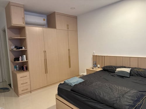 ផ្ទះអាជីវកម្ម សម្រាប់ជួល ក្នុង (បុរីជីបម៉ុង 50M)