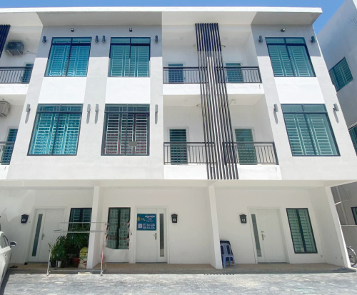 ផ្ទះសម្រាប់ជួល | House for Rent