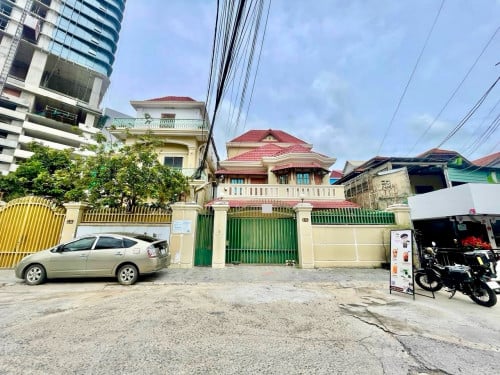 ✅វីឡាទោល សម្រាប់ជួល  នៅបឹងកក់2 ទួលគោក