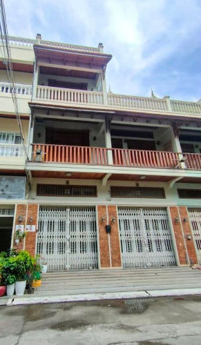 🏠 ផ្ទះ2ល្វែងសម្រាប់ជួលនៅចាក់អង្រែក្រោម /2 Flat Houses for Rent at Chak Angre Krom