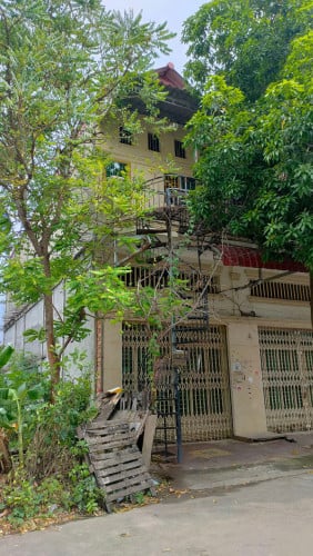 🏠 ផ្ទះល្វែងស្អាតលក់នៅចាក់អង្រែក្រោម / Flat House for Sale at Chak Angre Krom