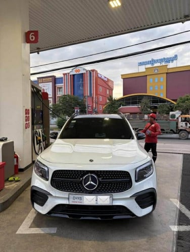 2022 Mercedes-Benz GLB 200