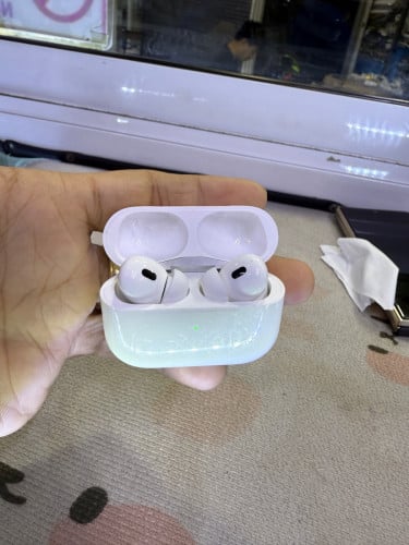 Apple air pond pro 2 C ធានាoriginal 100%