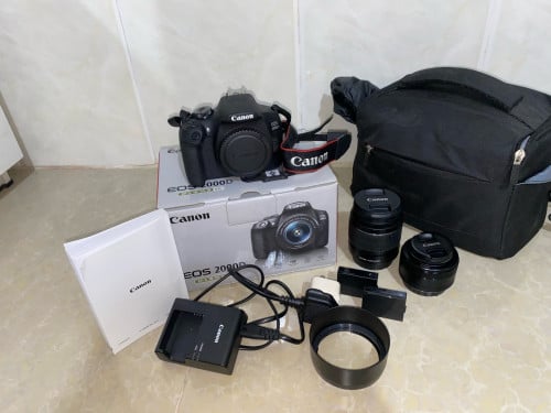 Canon EOS 2000D 99%