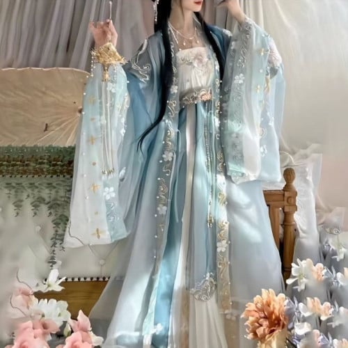 Gradient Embroidery Traditional Chinese Dress