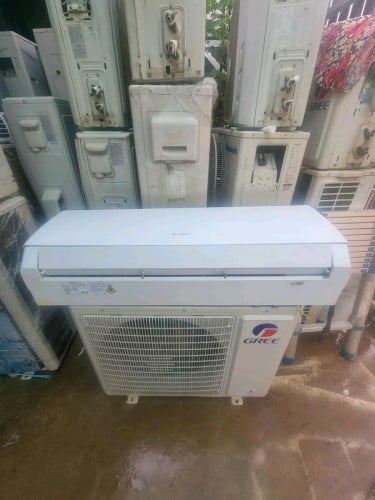 Gree 2.5hp មាន1 គ្រឿង