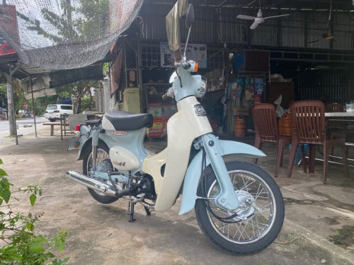 Honda cub 2008ប្រេីប៊ិចសាំង