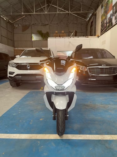 HondaPcx 2021 កំលាំងម៉ាសុីន125cc