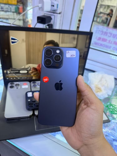 Iphone15promax 256G LL battery 97%