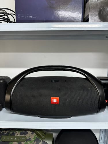 JBL Boombox ថ្មកាន់ល្អសំឡេងណែន