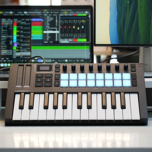 Novation Launchkey Mini MK4 - 25 Keys MIDI Controller