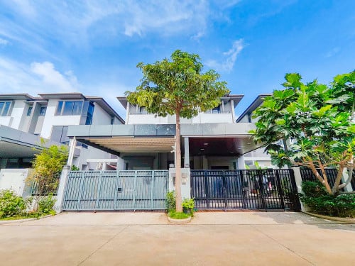 វីឡាភ្លោះ សម្រាប់ជួល