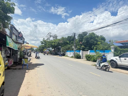 ផ្ទះជួលនៅតាខ្មៅ