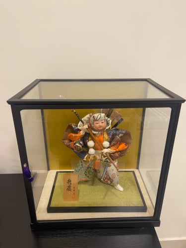 រូបចម្លាក់Japanថ្មី98%