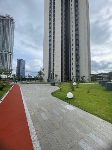 ម្ចាស់លក់ខាត / Owners Forced Sale