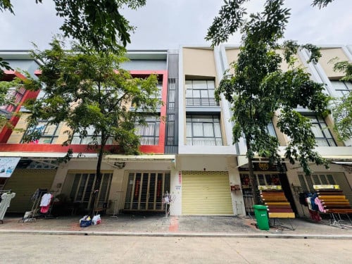 ផ្ទះអាជីវកម្មសម្រាប់ជួល | Shophouse for Rent