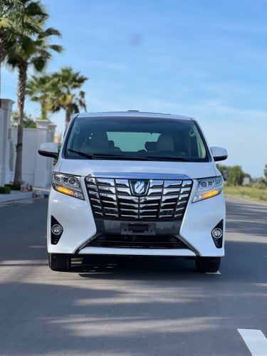 Alphard 2016 Executive Lounge