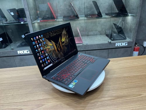 Asus FX503 (Gaming&Design)