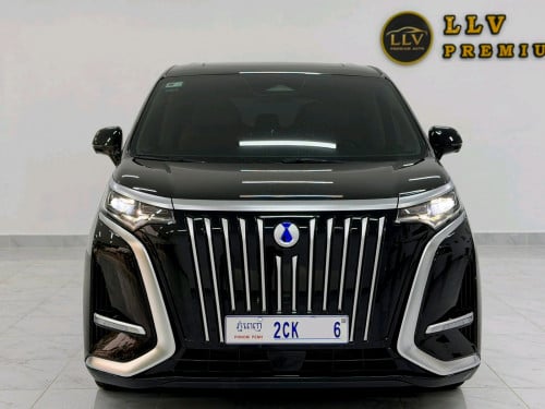 DENZA D9 2025 EV   610 km2025  ថ្មីដូចខ្លាញ់គោ   99.9%