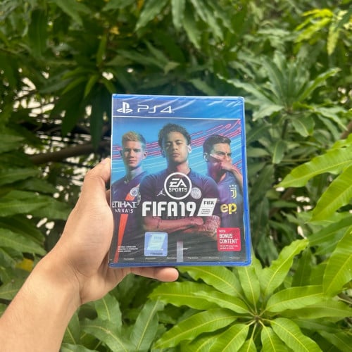 FIFA 19 PS4 new