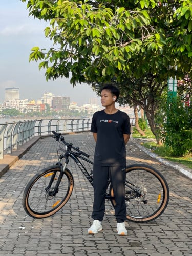 Giant Talon 0 “Size S រង្វង់ 29” ឆ្នាំ 2025