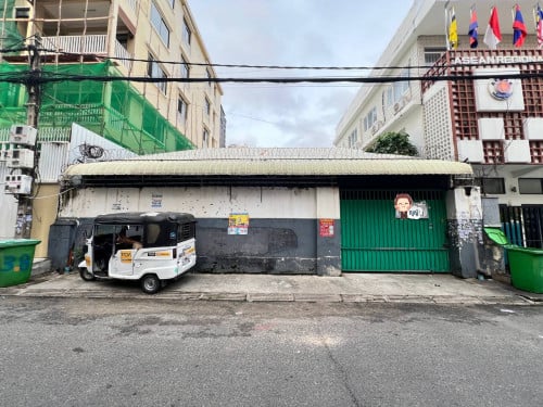 House For Rent- Olympic