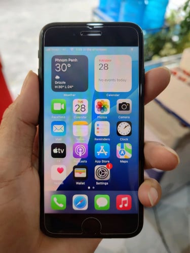 Iphone SE3 (Lock sim)