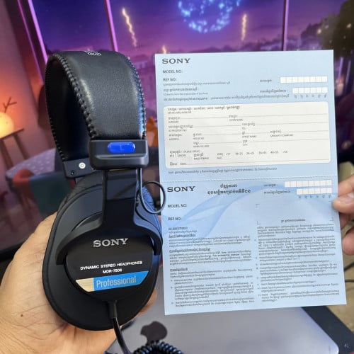 Sony MDR-7506 Professional Stereo Monitor headphones