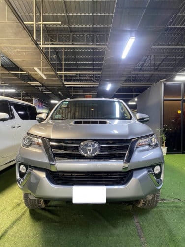 Toyota Fortuner 2017 Full option លក់ 34500$ចង់បង់រំលោះក៏បាន