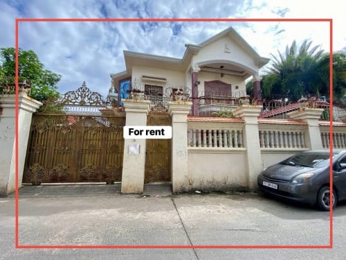 Villa សម្រាប់ជួលនៅបឹងទំពុន