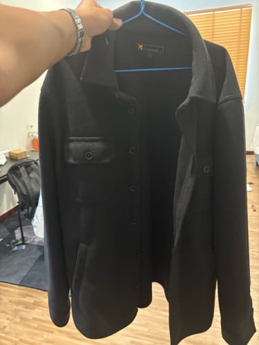 អាវធំសម្រាប់ដើរលេង