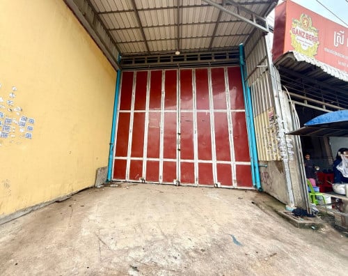 ឃ្លាំងជួល ៖ សង្កាត់ចោមចៅ​, ខណ្ឌពោធិ៍សែនជ័យ, រាជធានីភ្នំពេញ