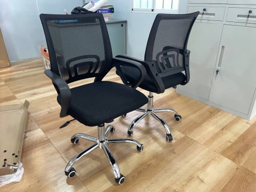 កៅអីការិយាល័យ