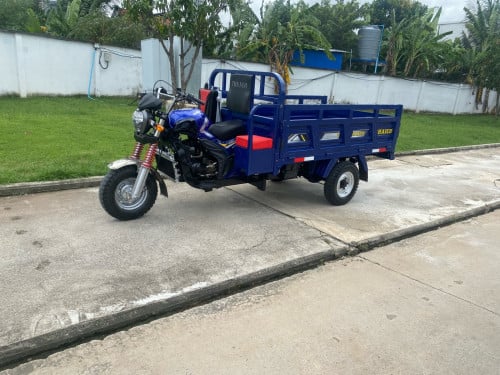 កងលក់នៅស្អាត់