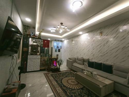 ផ្ទះល្វែង8x14 ថែមសំភារះទាំងអស់ក្នុងរូប