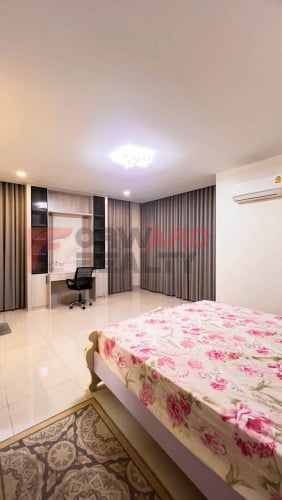 ๐ก 4-Bedroom Twin Villa for Rent โ Borey PengHOut Boeng Snor