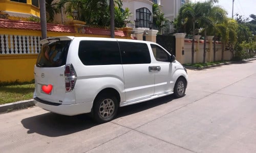 Hyundai starex 2009  hfull 2BB