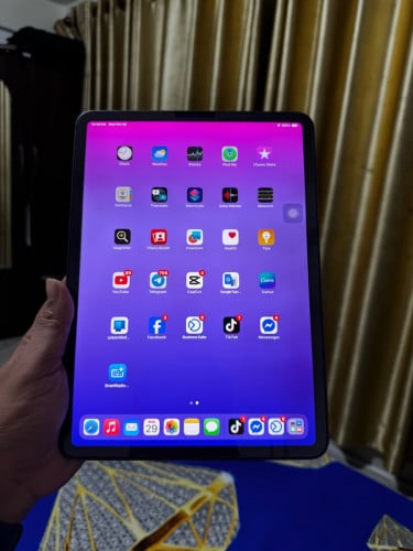 iPad Pro 11 (2020) 99% For Sale